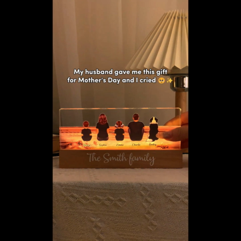 Family Sitting Back View Retro Vintage Beach Landscape Acrylic LED Night Light, Gift for Mom, Gift for Grandma, Gift for Wife