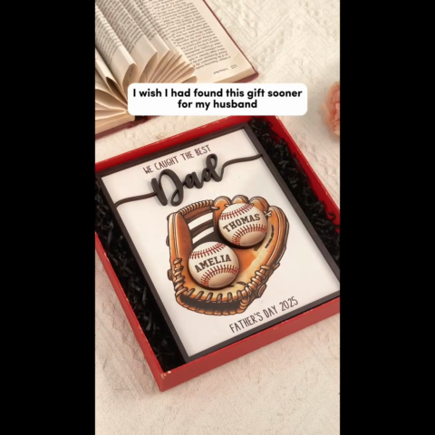 We Caught The Best Dad Baseball, Softball Personalized 2-Layer Wooden Plaque, Custom Kid's Name, Father’s Day Gift For Husband, Gift For Dad
