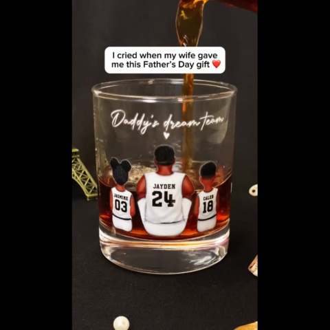 Basketball Daddy's Dream Team Personalized Wine Glass, Father's Day Gift for Basketball Dads