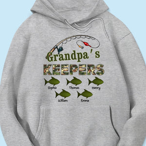 Grandpa‘s Keepers Camouflage Pattern Fishing Personalized Shirt, Unique 2025 Father's Day Gift For Grandpa, Dad
