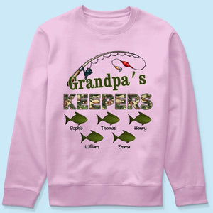 Grandpa‘s Keepers Camouflage Pattern Fishing Personalized Shirt, Unique 2025 Father's Day Gift For Grandpa, Dad